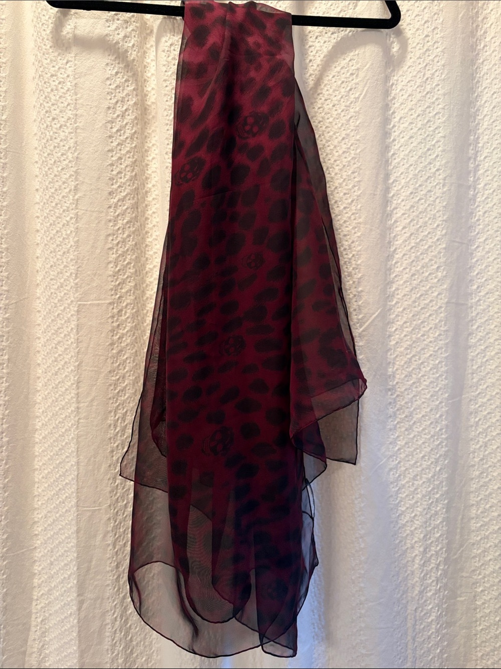 Alexander McQueen 100% silk scarf. Made in Italy, maroon/black skull 53x53